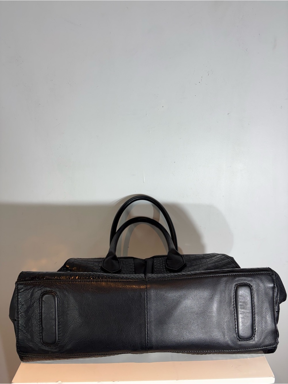 Walter by Walter Baker Black Croc Embossed Leather Satchel Crossbody Bag - Picture 8 of 13